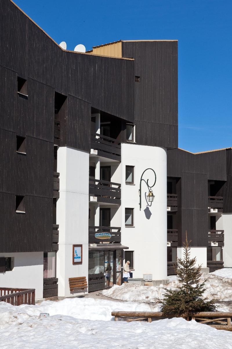 Azureva Les Menuires Aparthotel Saint-Martin-de-Belleville Exteriör bild