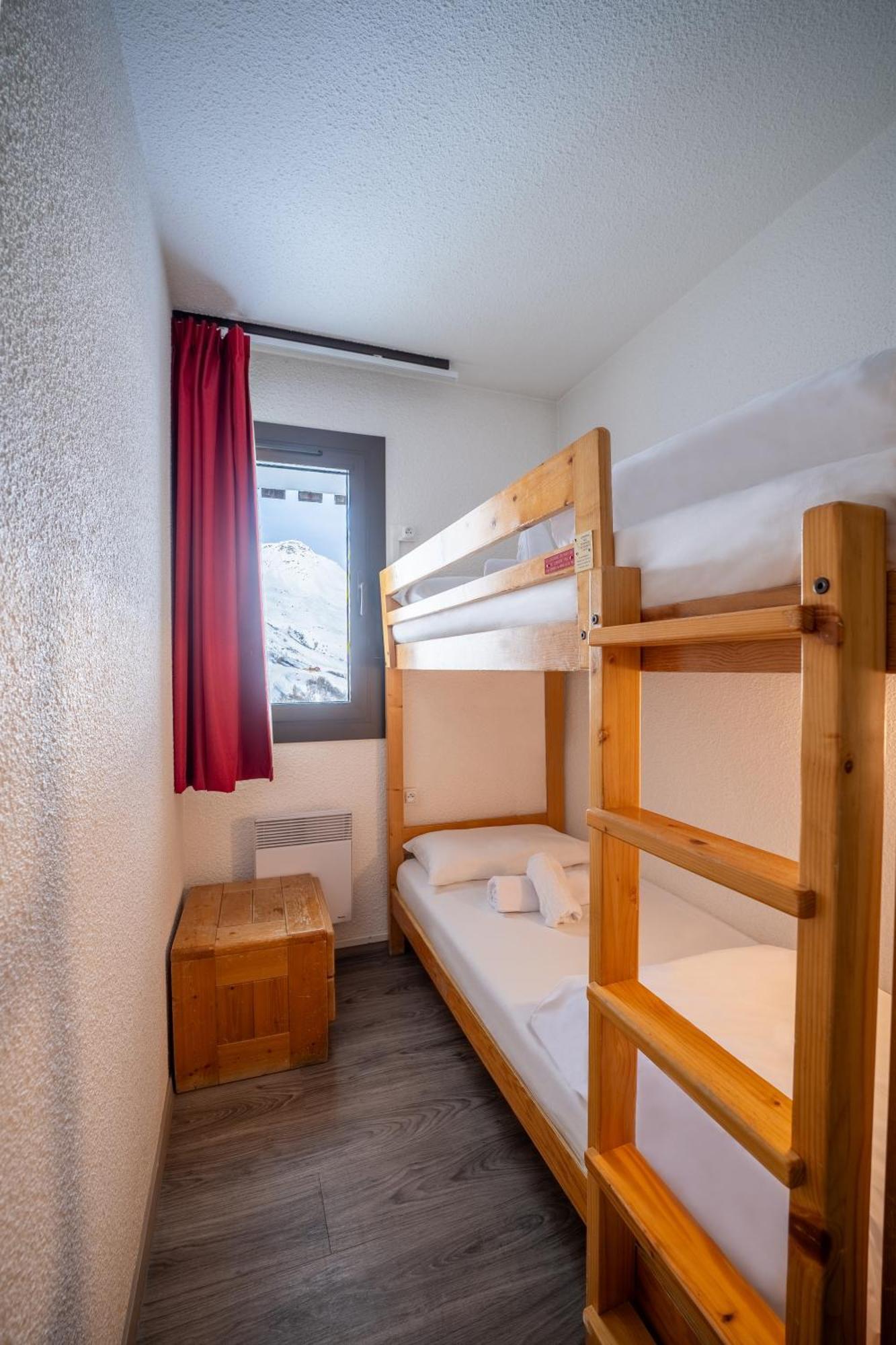 Azureva Les Menuires Aparthotel Saint-Martin-de-Belleville Exteriör bild