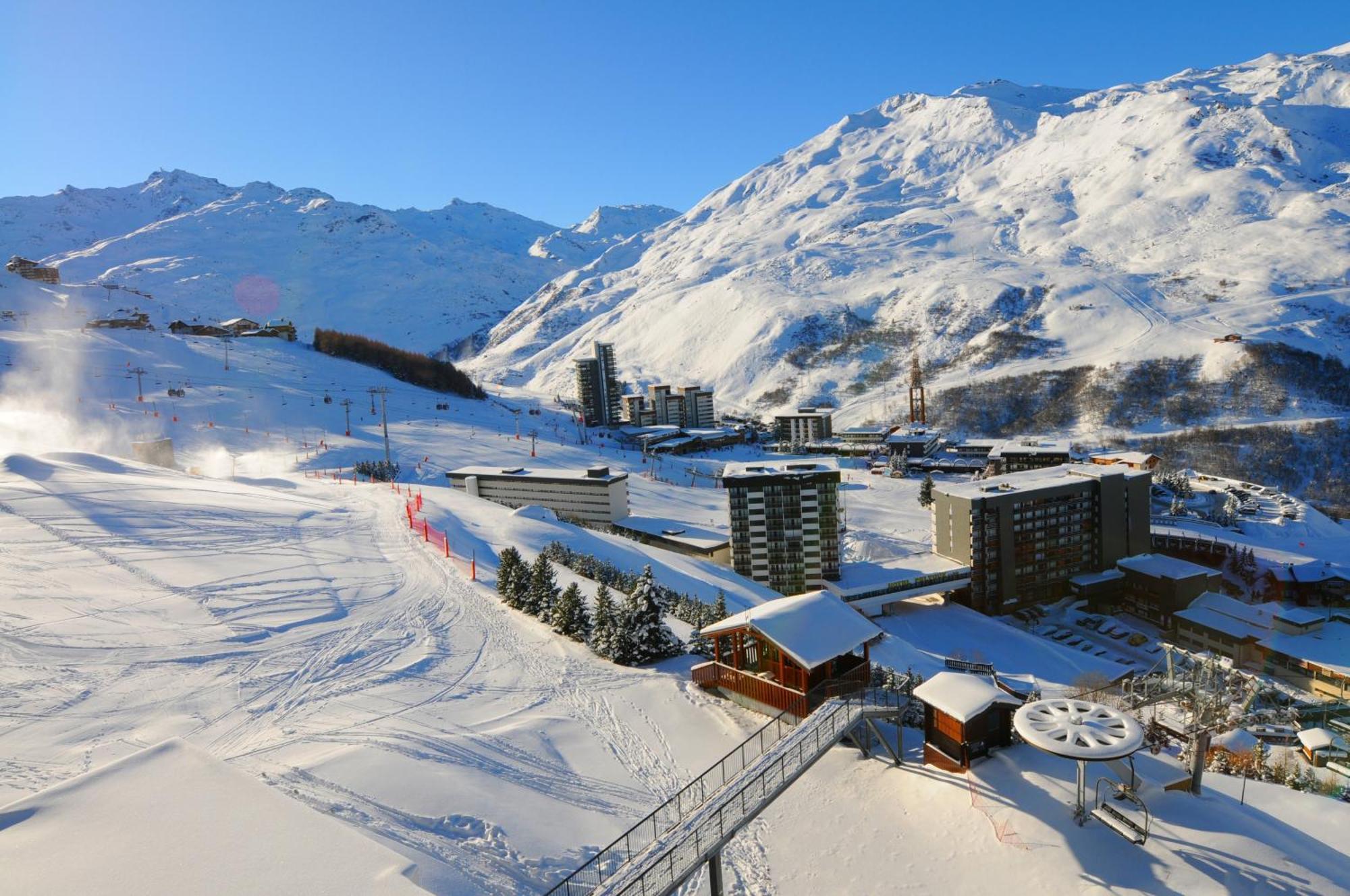 Azureva Les Menuires Aparthotel Saint-Martin-de-Belleville Exteriör bild