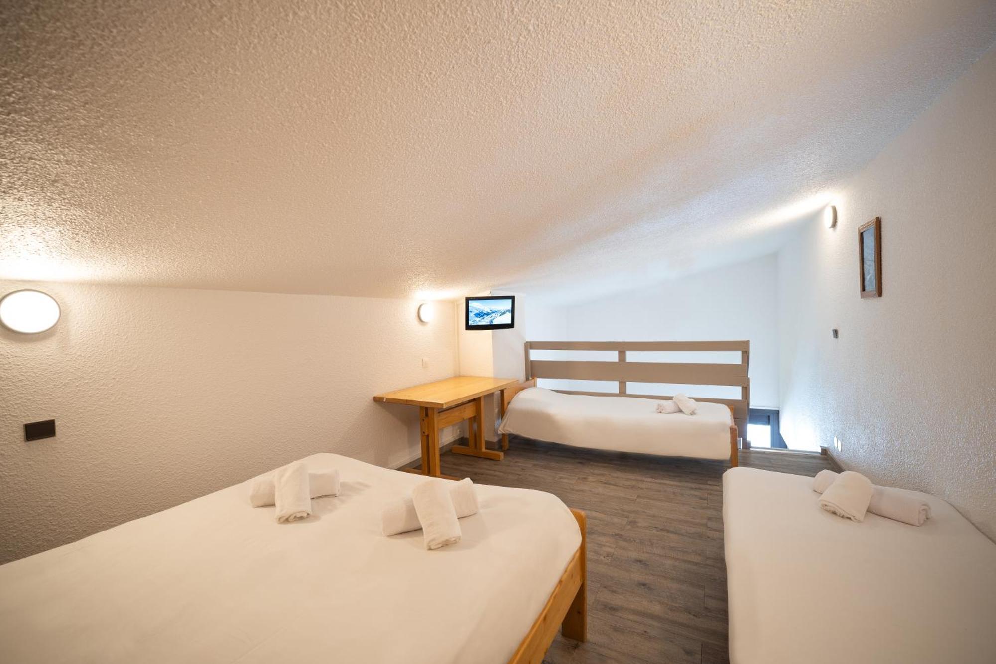 Azureva Les Menuires Aparthotel Saint-Martin-de-Belleville Exteriör bild