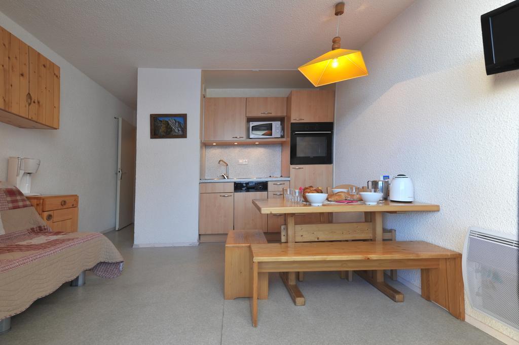 Azureva Les Menuires Aparthotel Saint-Martin-de-Belleville Exteriör bild